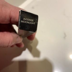 Laura Mercier caviar Stick